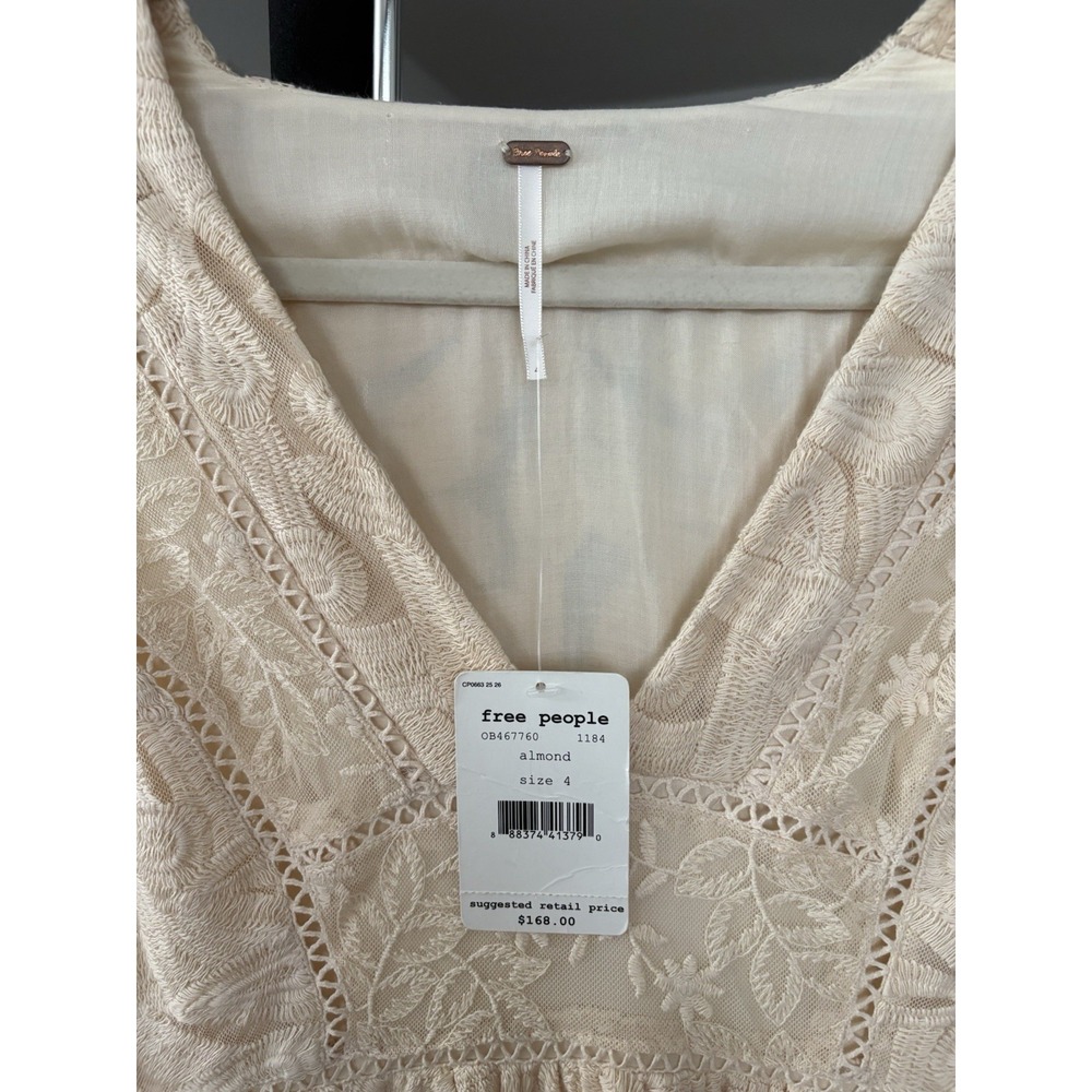 $168 Free People Mountain Laurel Lace Crochet Dress Almond Beige Ivory 4 S NWT - Picture 2 of 5